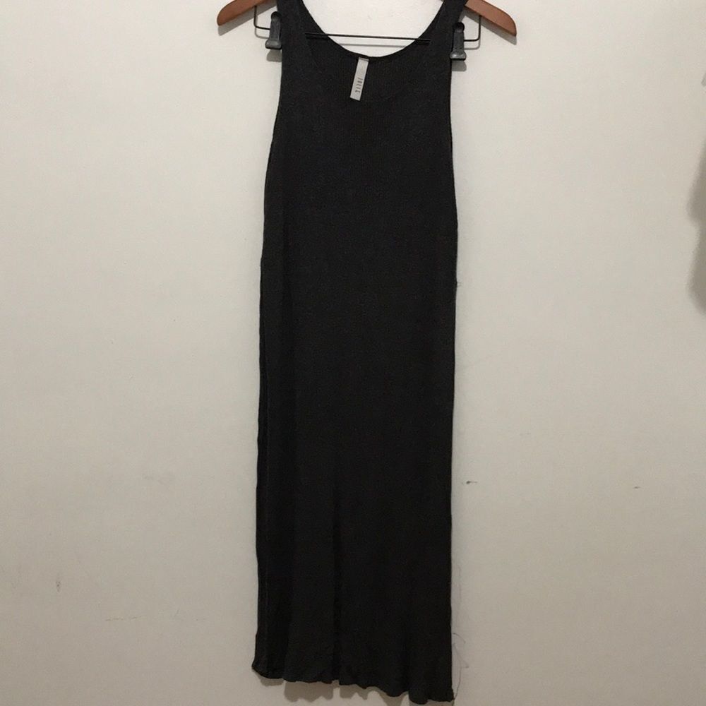 Jolie Los Angeles slit tunic‎